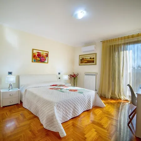 Samilu' 住宿加早餐酒店 4*